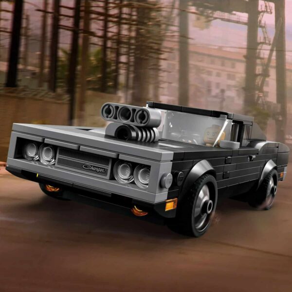 LEGO Speed Champions Fast & Furious 1970 Dodge Charger R_T 76912, Toy Muscle Car Model Kit for Kids, Collectible Set with Dominic Toretto Minifigure - Imagen 3